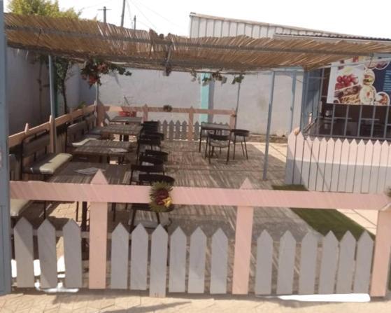 Готель Bh Apero Club Bertoua Екстер'єр фото