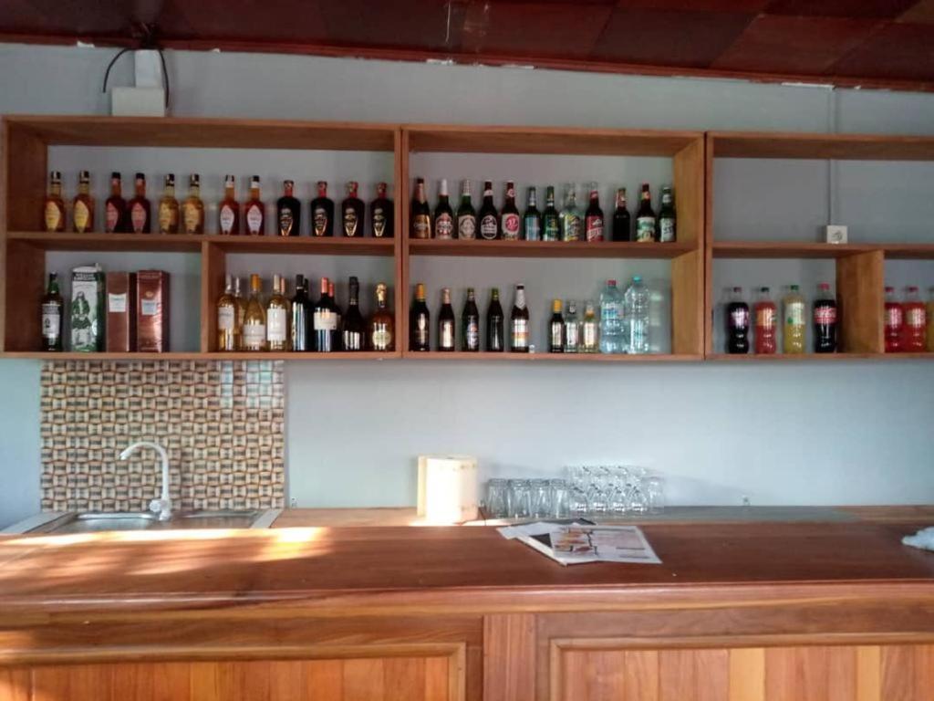 Готель Bh Apero Club Bertoua Екстер'єр фото