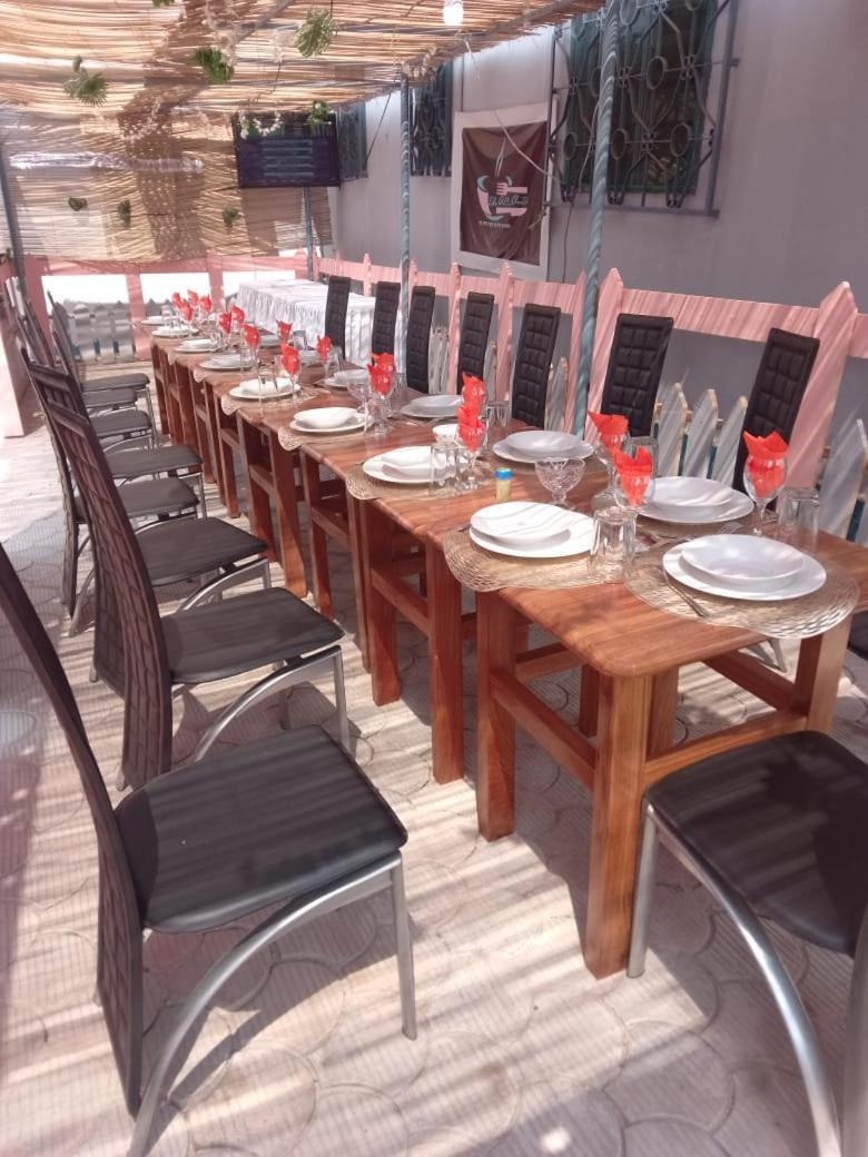 Готель Bh Apero Club Bertoua Екстер'єр фото